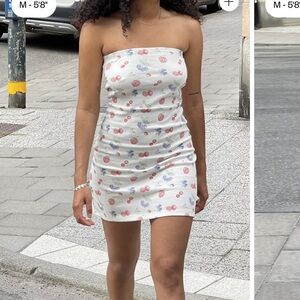 Djerf avenue tube dress in summer berries